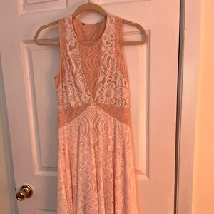 Women's BCBGMaxazria asymmetrical Meilani pink/white lace lined dress XS